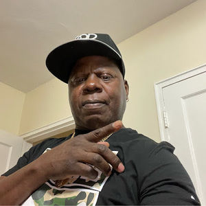 Meet your Posher, Raymond